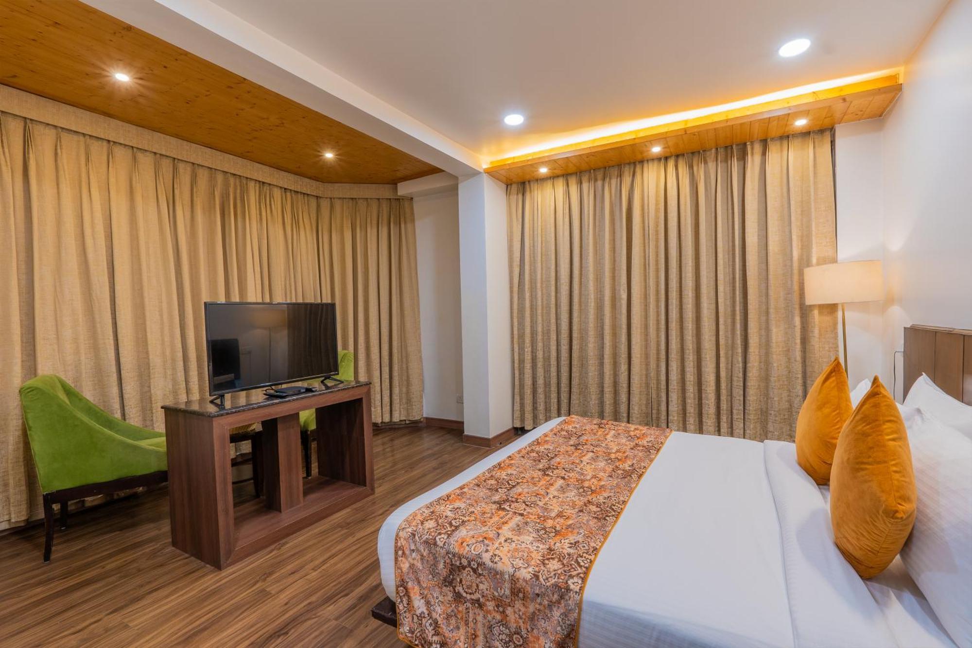 Woodrock Luxury Boutique Hotel Manali  Exterior photo